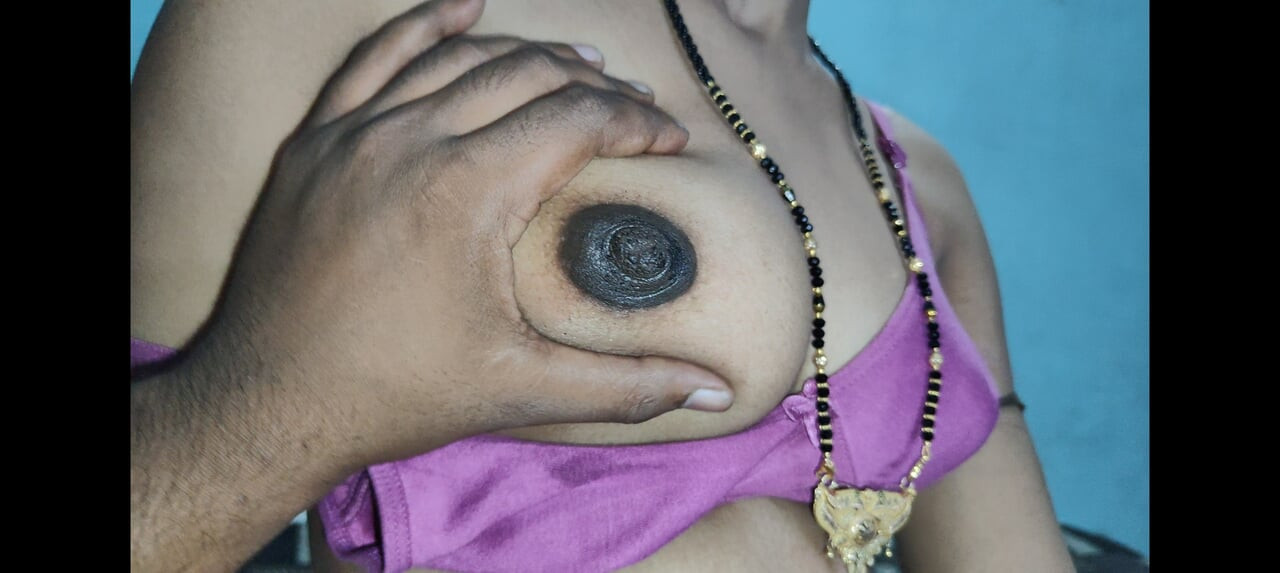 Індійська вагітна бхабхі допомагає кінчити