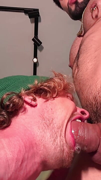 Big Dicked Muscled Stud Gives Me Every Inch of His Massive Cock