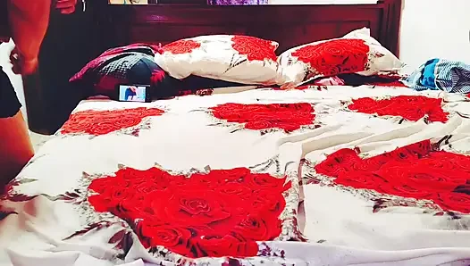 Srilankan derty üvey anne sikişiyor, büyük yarak boşalması