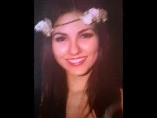 Tribut an Hure Victoria Justice