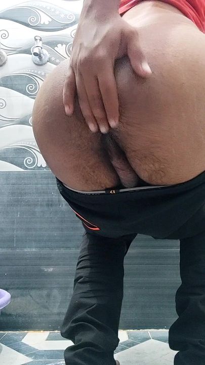 Big hairy ass show and slap hardly.