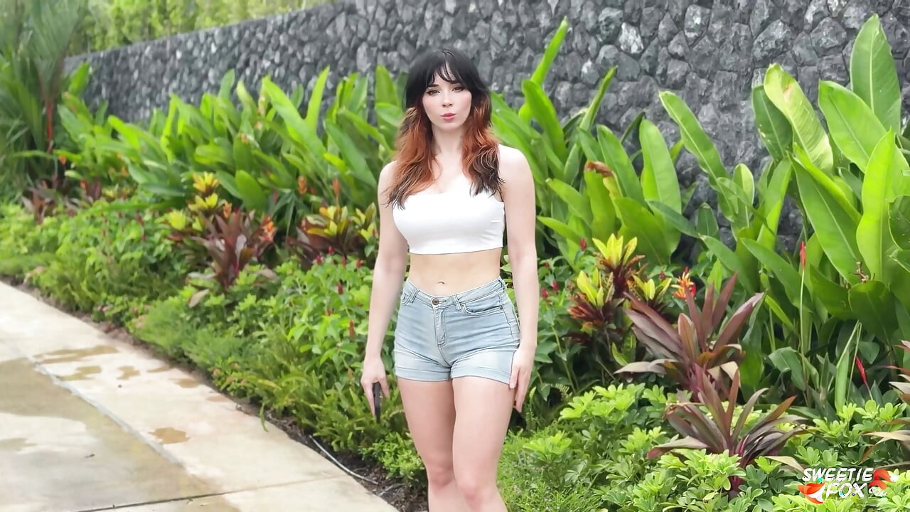 Beautiful Stranger Asked to Charge Her Phone at My Place and Let Me Hard Fuck Her till Creampie POV - Sweetie Fox