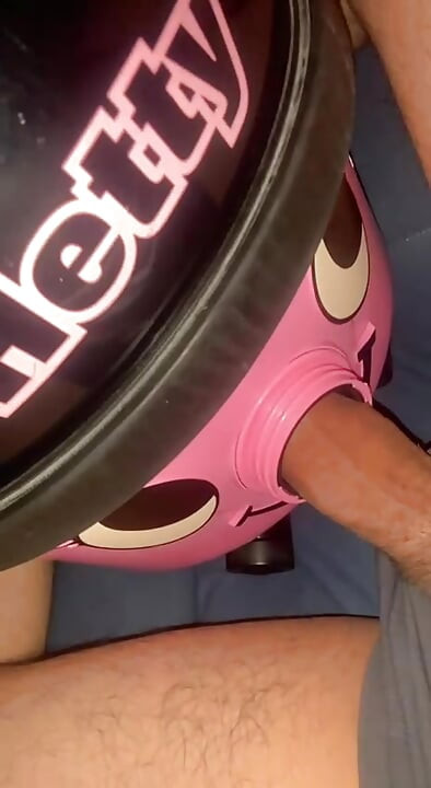 Vacuum Cleaner Fuck Without A Hose