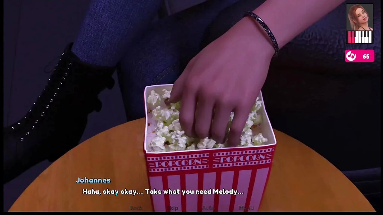 Melody # 12 - Melody kised amy.