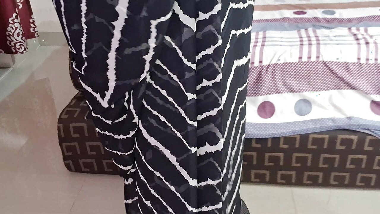 Goût, Mon Joli Look De Necter En Sari Noir