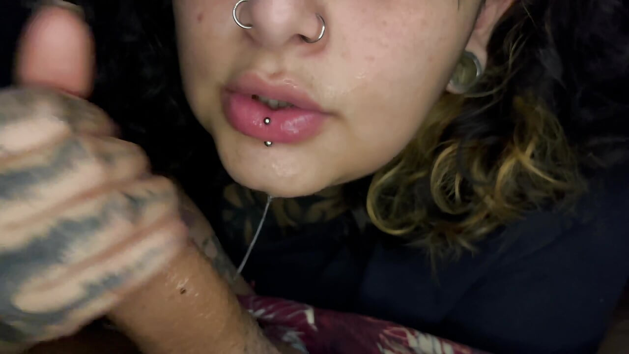 I give my stepbrother a delicious blowjob until he cums in my mouth