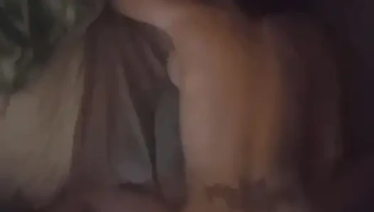 Stiefschwester liebt diesen riesigen schwanz.