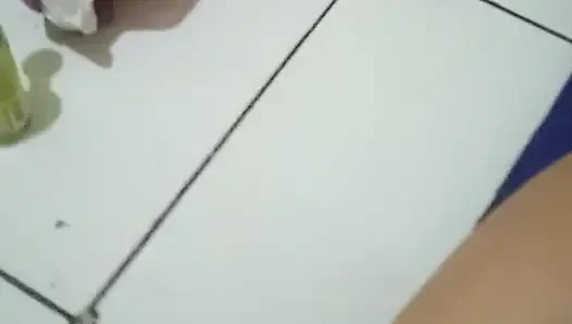 Anne'nin gelinliği çok güzel