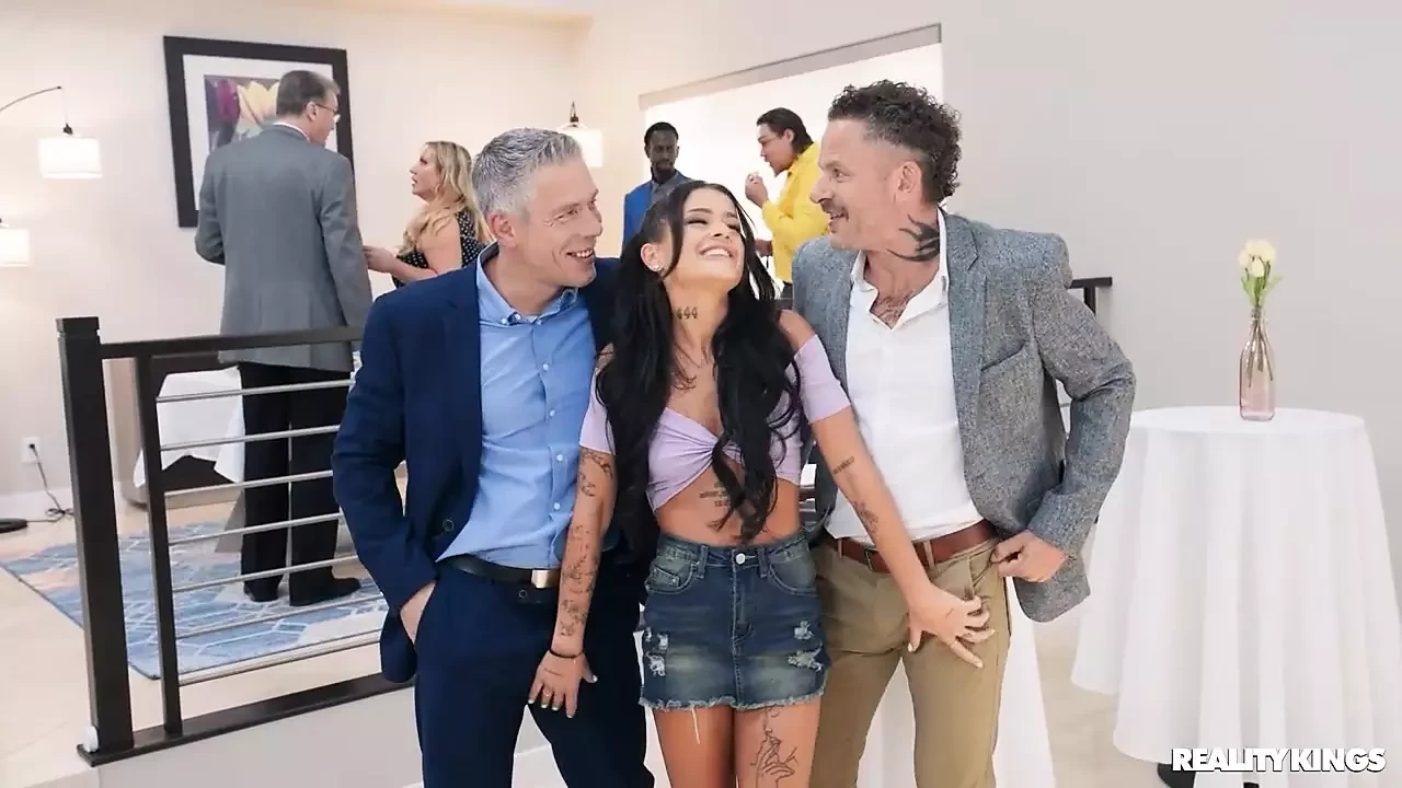 Wait, She's The Boss's Reality Kings
