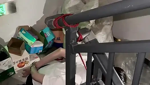 Disiplinli isyanın açık havada cezası
