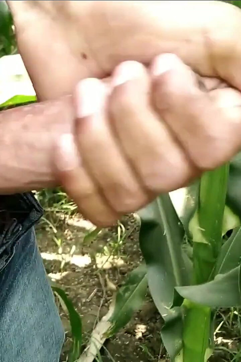 Village Masturbation and Cumshot on Leaf