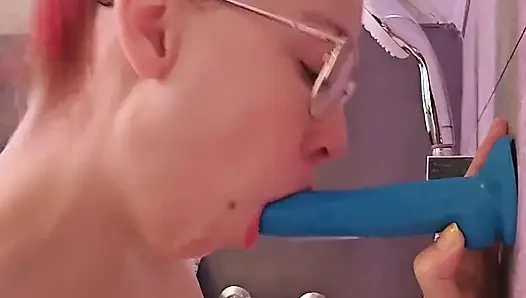 Buharlı Bir Banyo Için Bana Katıl