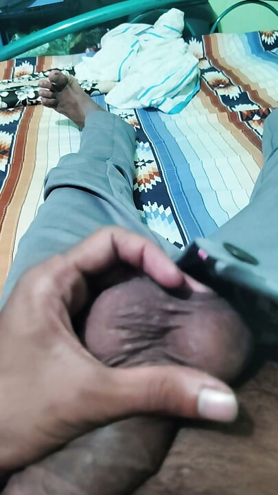 내 손바닥을 때렸다