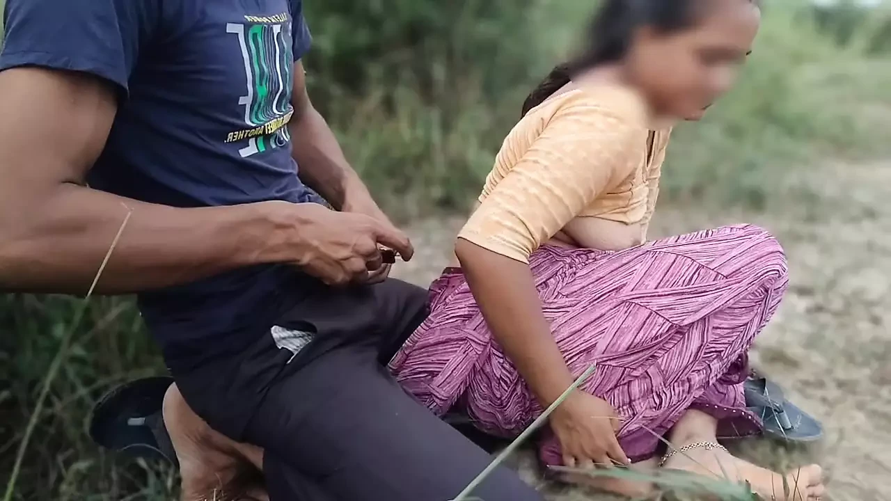 Female Teacher in village with her Student outdoor Fucked, student ka  kala Lund medam bahut acha lga or chudwne jungal, Full HD