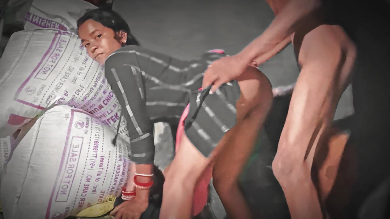 Seks desi India dengan pasangan 18 tahun di rumah