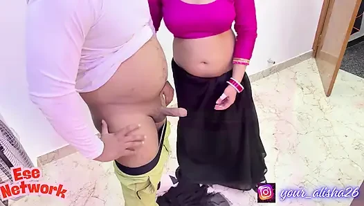 Indische heiße MILF wurde von nachbarjungen gefickt