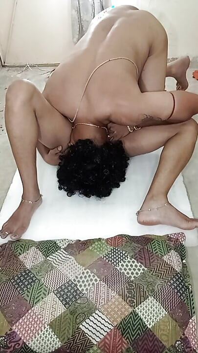 Horny Desi Couple Suck and Fuck Until They Satisfy and Cum Short On Her Belly