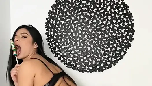 I Like to Experiment with Sex