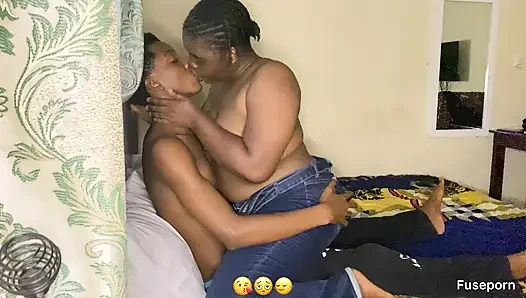 Studentin wird von einem unschuldigen typen gebohrt