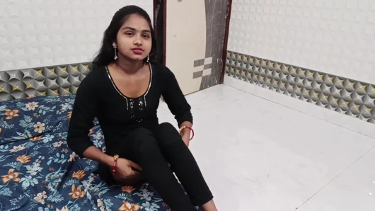 Geile desi bhabhi erwischt devar beim masturbieren - leidenschaftlicher hardcore-sex