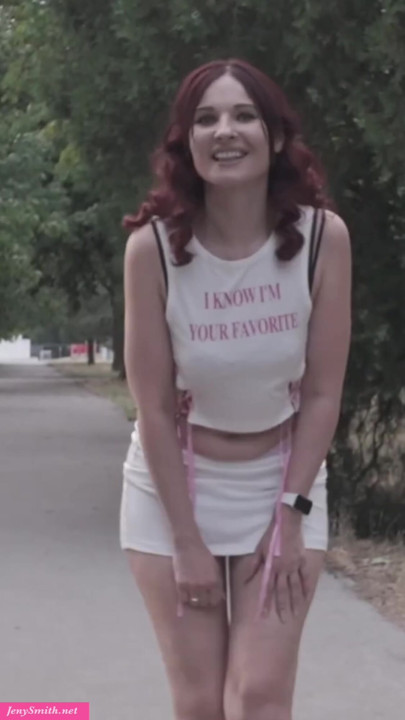 Vertaan vain värejä vai olenko? Koko video vain JenySmith.net