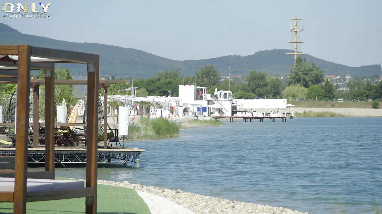 Gimme a yacht or a fuck, starring Viviana