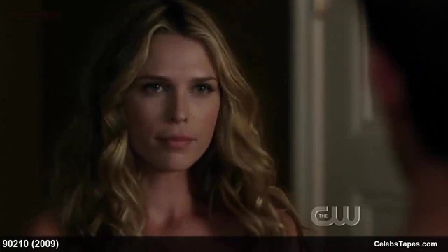 Celeb Actress Sara Foster Teasing In Sexy Lingerie In Movie