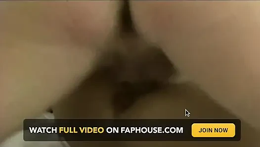 Keine Brüste, Aber Es Ist Großartig