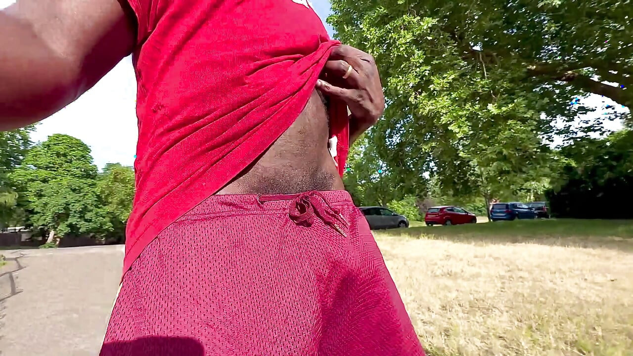 Walking Commando Under a Scorching Heatwave