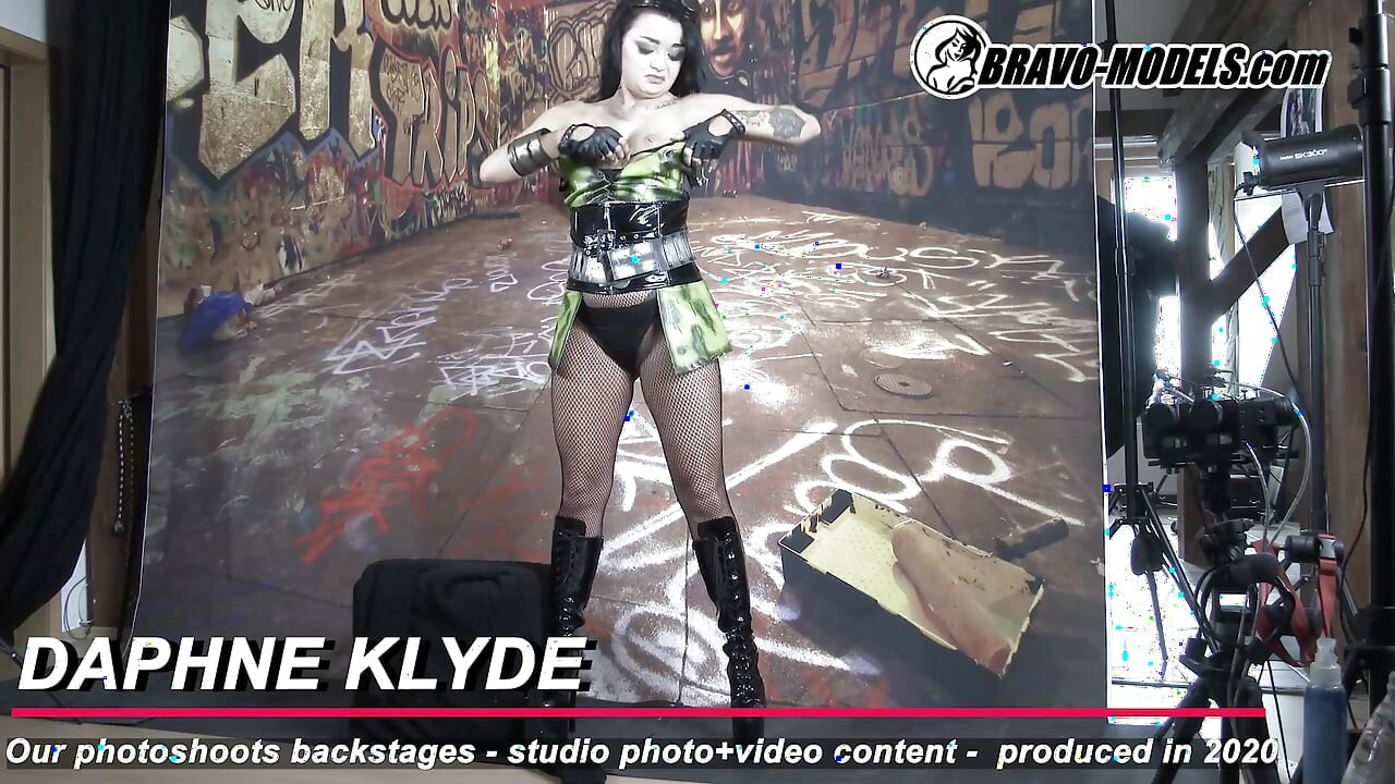 Backstage photoshoot Daphne Klyde - Voksen