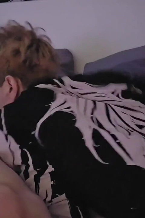 Ošukal studentku s velkým čůrákem