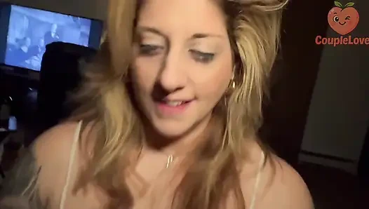 Подкрадываюсь к мачехе - погруженный минет в видео от первого лица