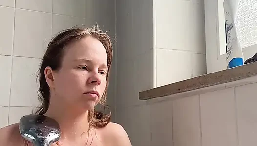 Teen Mit Perfektem Körper Duscht