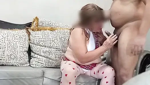 I suck the pussy of a mature school teacher