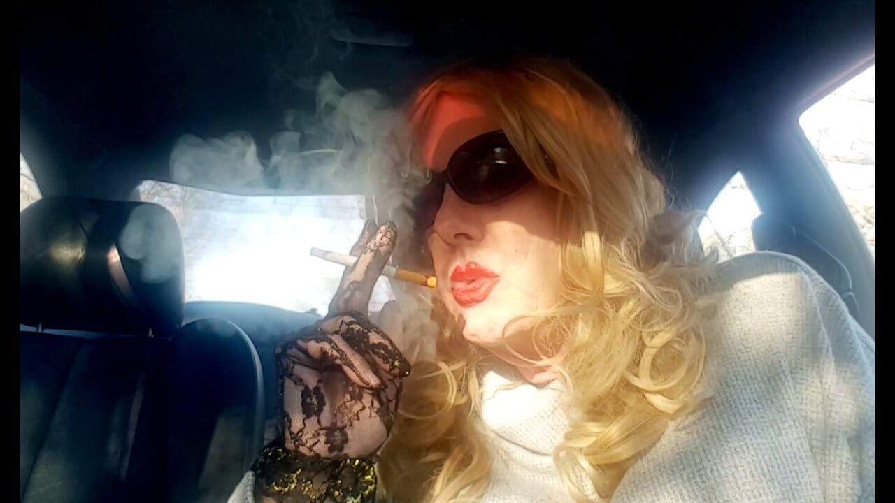 Mrs. Roman VS 120 smoking compilation -- tt's been such a longggg time