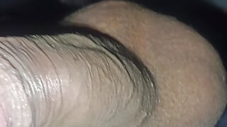 Lonely handjob on the web for cuckolded women in action