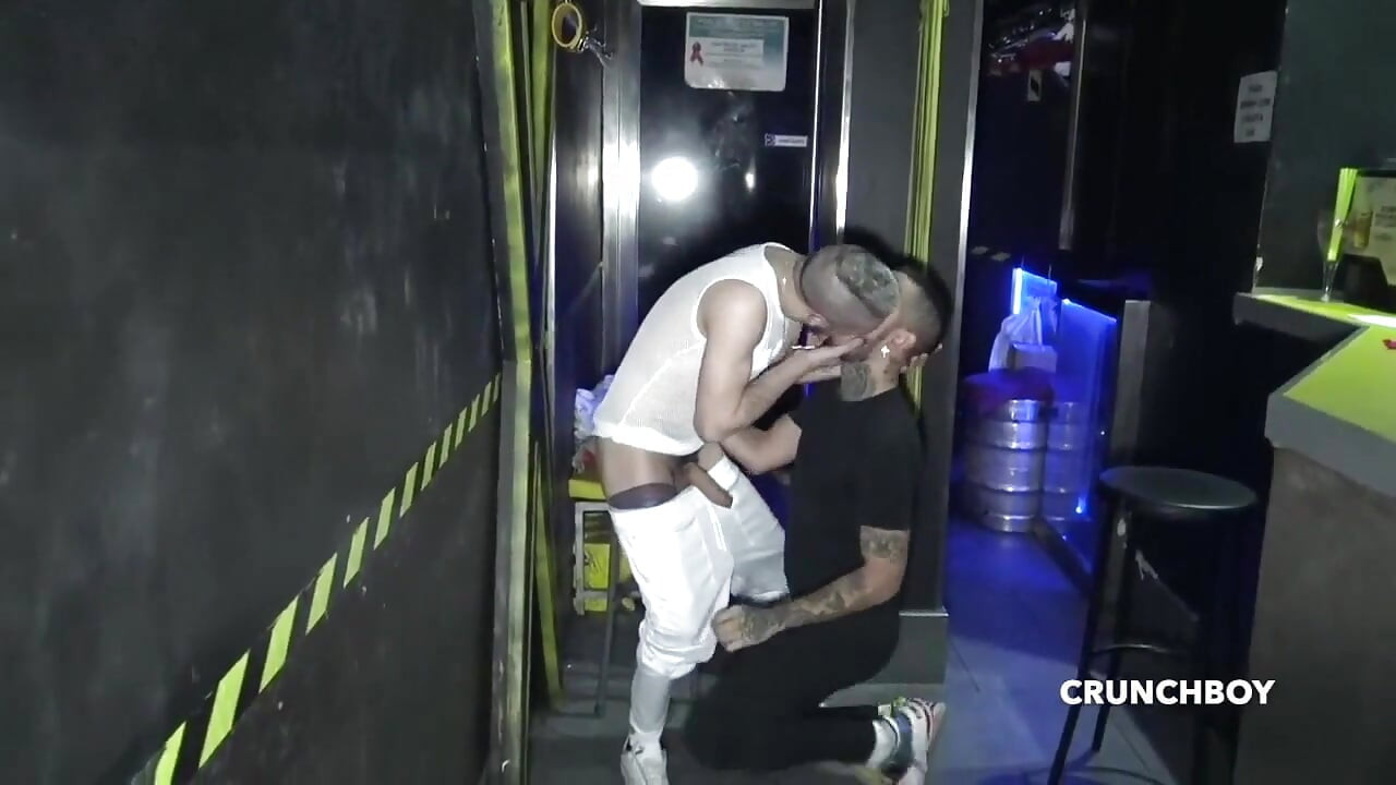 Pablo Hierro द्वारा Kalil की कच्ची चुदाई