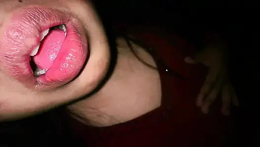 Sepupuku suka ngentot saat kami lagi sendirian di rumahnya, gadis semok arab ngajak tetangganya untuk ngentot dan ngidam kontol besarnya