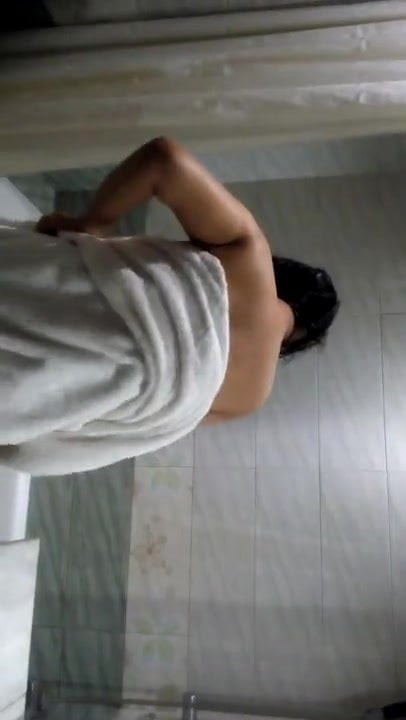 Bangladeshi gf tanisha in hotel 1