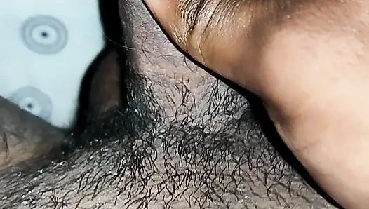 BIBI NE MUH ME LEKE CHUSA AUR GHODI BAN KE CHUDU