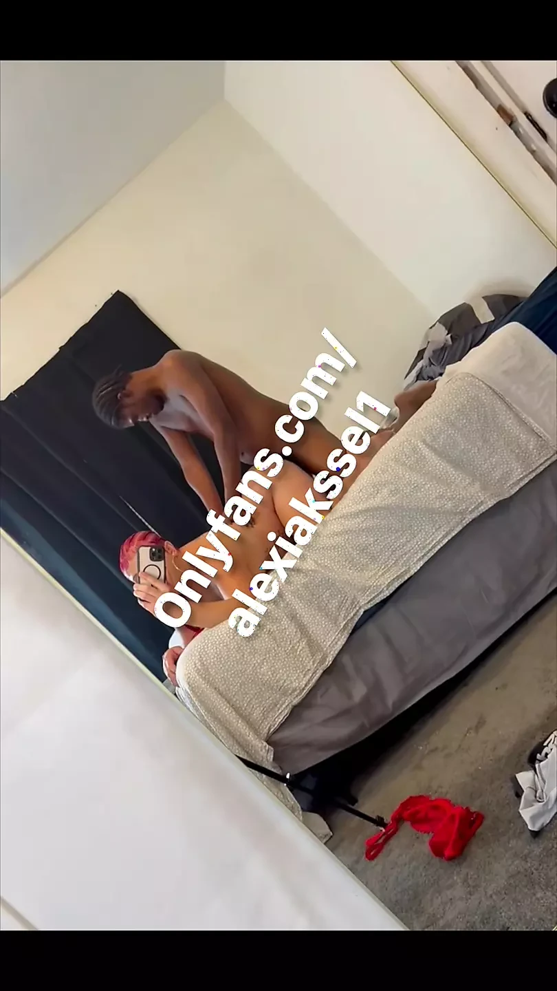 Ts Alexia se vraća sa plemenom poglavicom Nju i poboljšan onlyfans alexiakessel1