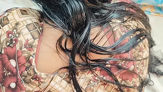 und mit ex in hDesi Bhabi gefickt, betrogen ihren ehemann