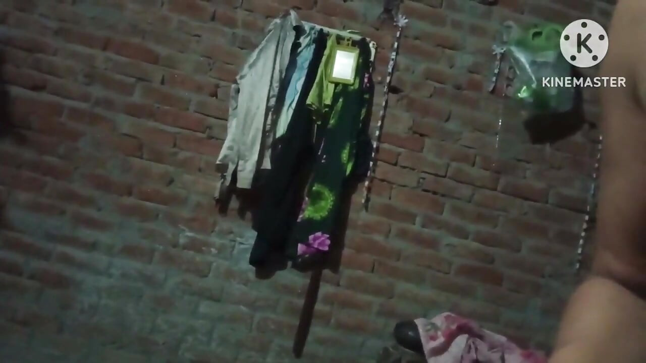 Village Bhabhi Full Nude Sex in Her House