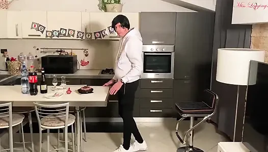Das Geschenk der Tante zum Geburtstag des Neffen