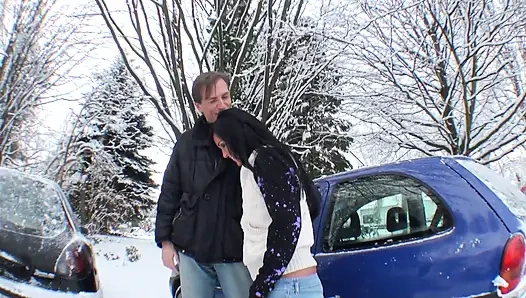 Freche Teenager Lutschen Schwanz Und Necken in Der Küche