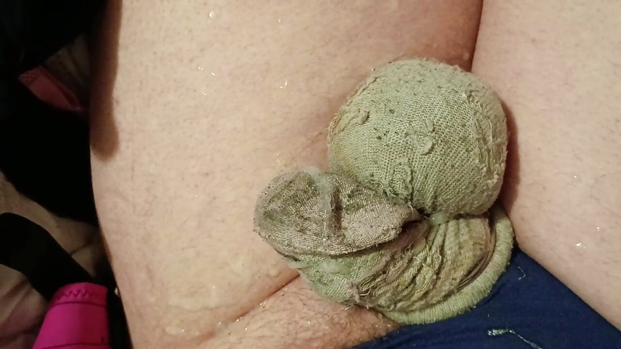 Pula mea obraznică într-o șosetă urâtă