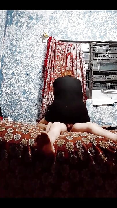 My Stepsister Arrived Horny