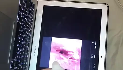 Bir fan üzerinde prezervatif cumming