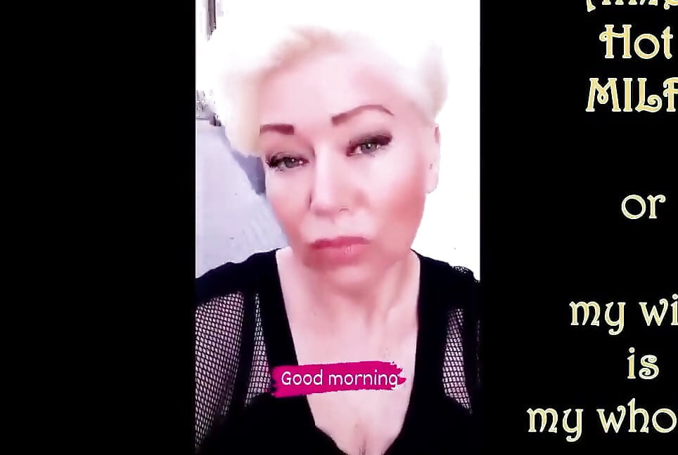 ¡Follada demostrativa de una puta madura con pelo azul!