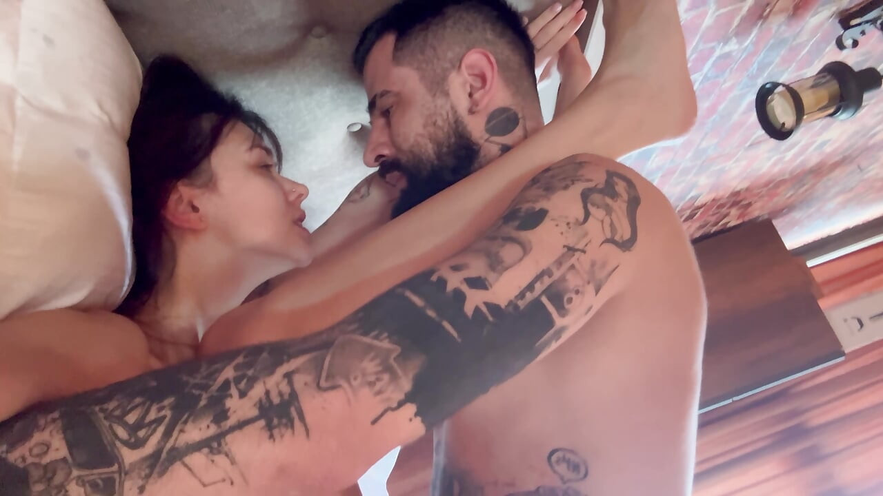 Bella’s amateur anal
